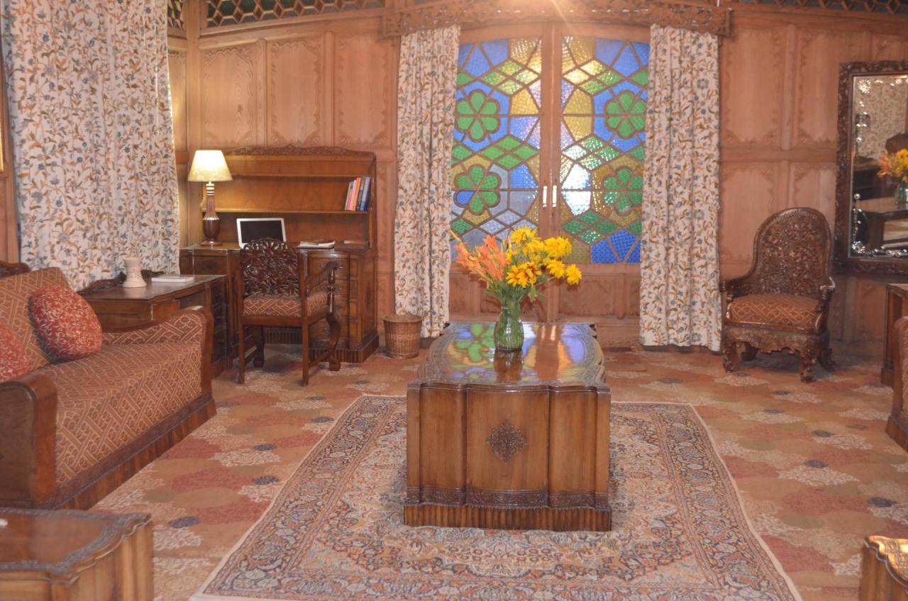New Alexandra Houseboats Hotel Srīnagar Екстериор снимка
